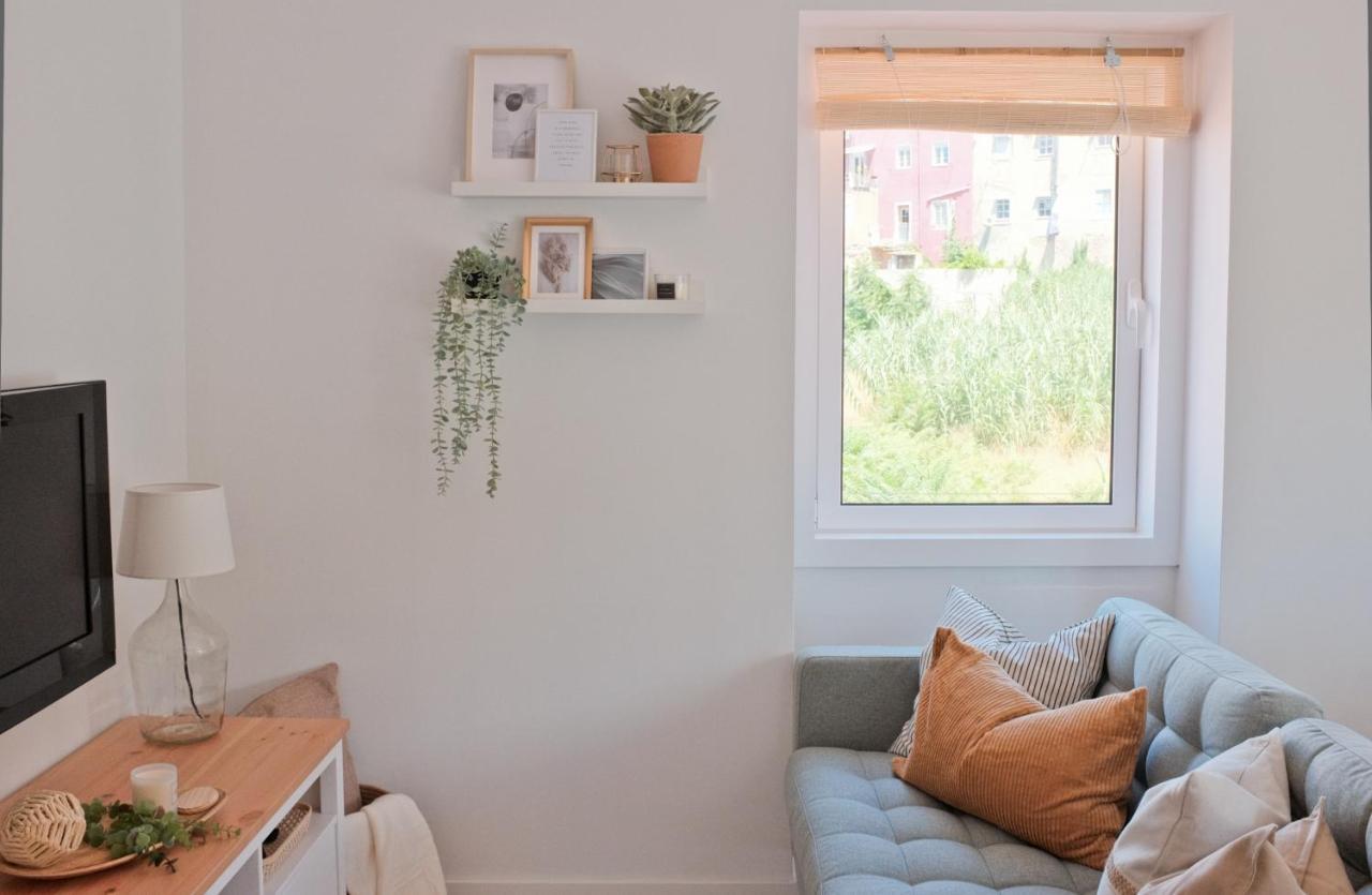Downtown Terrace - 2 Bedroom In Graca With Private & Sunny Terrace! * Lissabon
