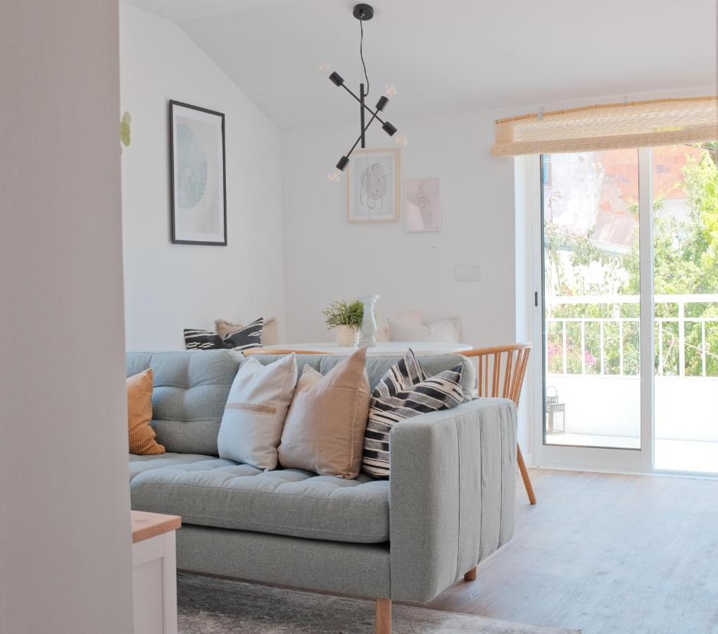 Downtown Terrace - 2 Bedroom In Graca With Private & Sunny Terrace! * Lissabon